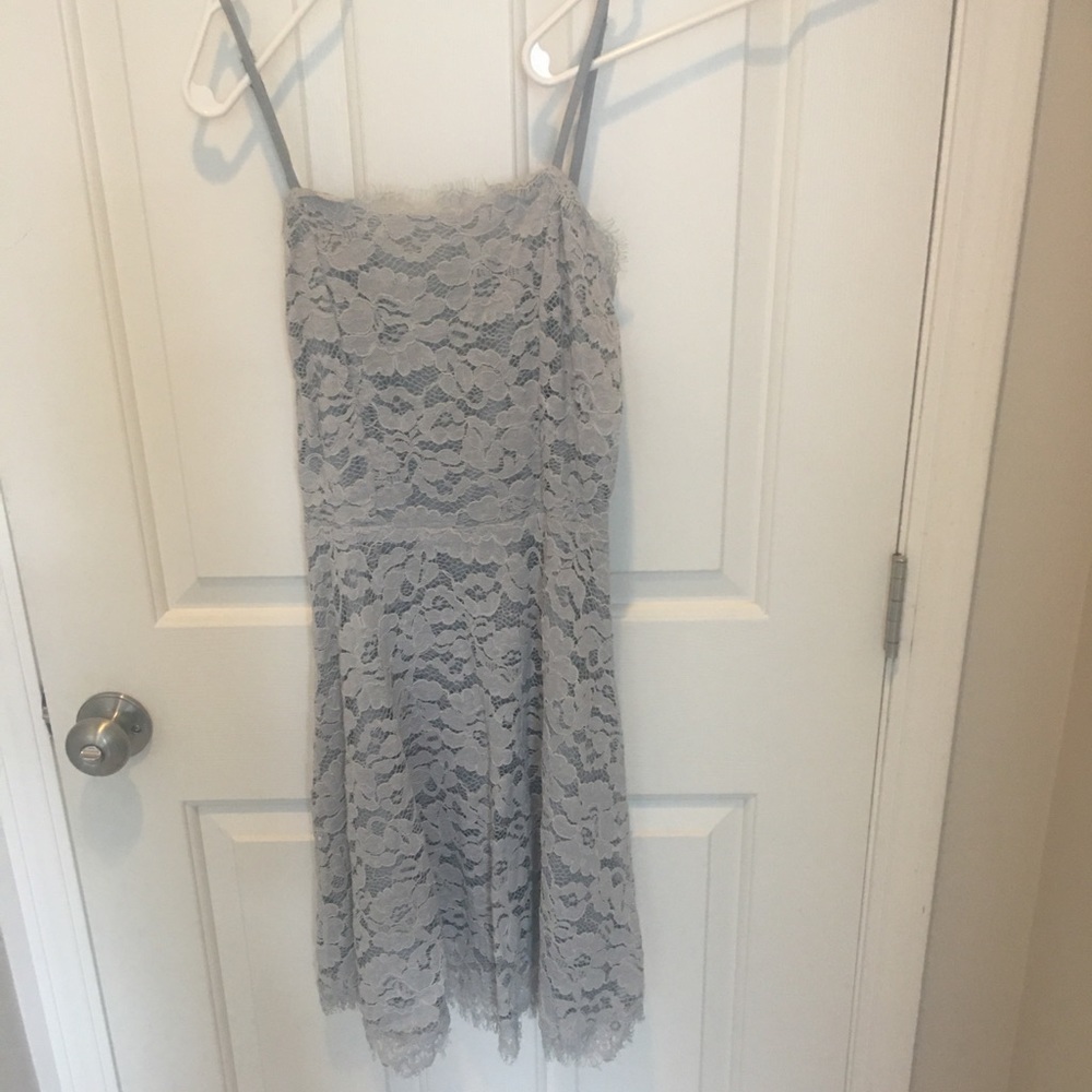 Lace cocktail dress size 0